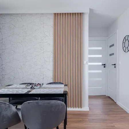 アパート Apartament Miechowity 9